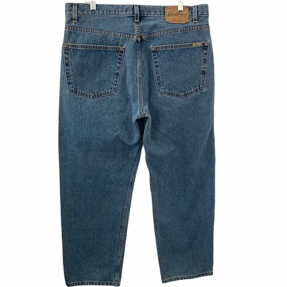 Levis Jeans Mens 38x30 Relaxed Fit Blue Medium Wash Stretch - Picture 2 of 11